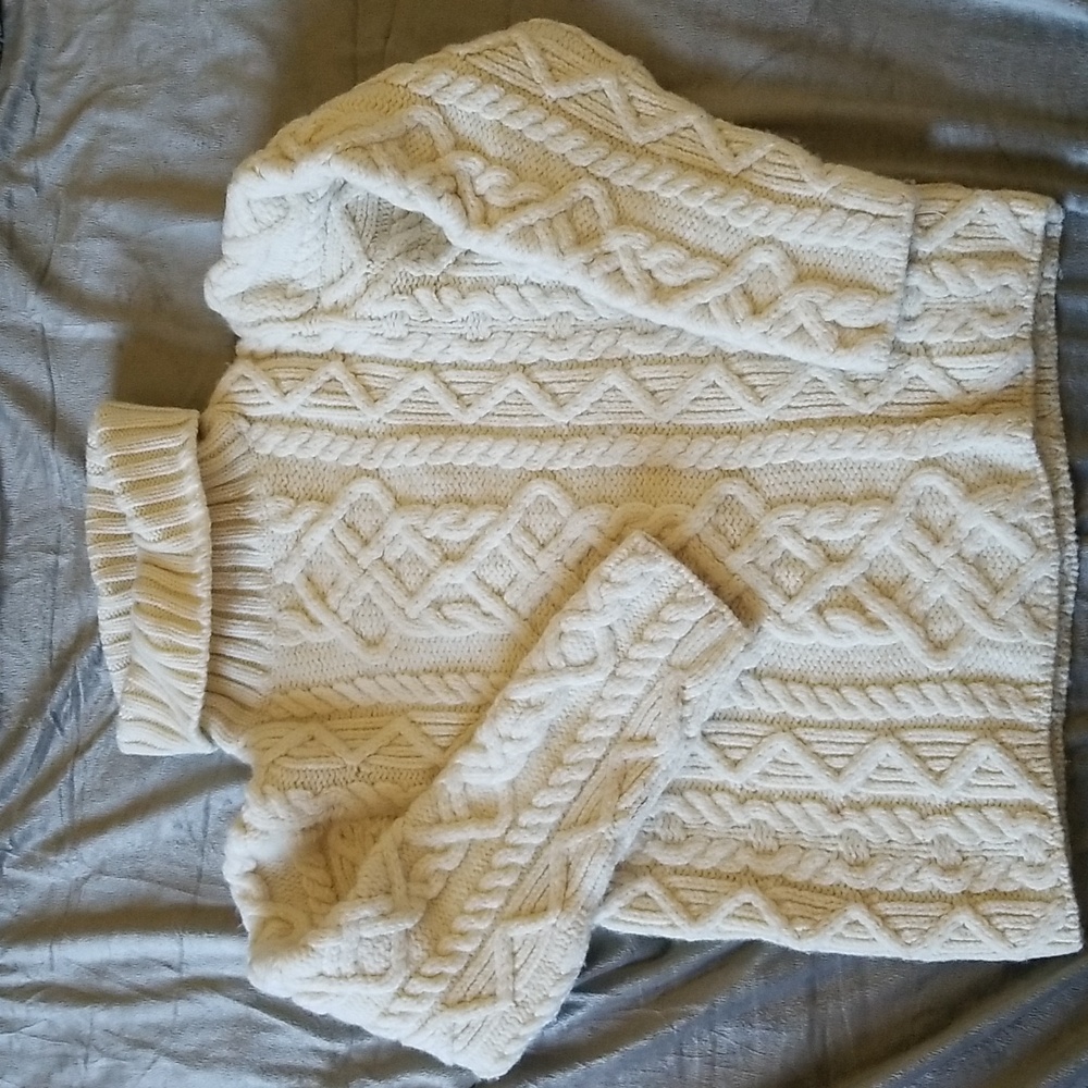 Cable knit wool sweater